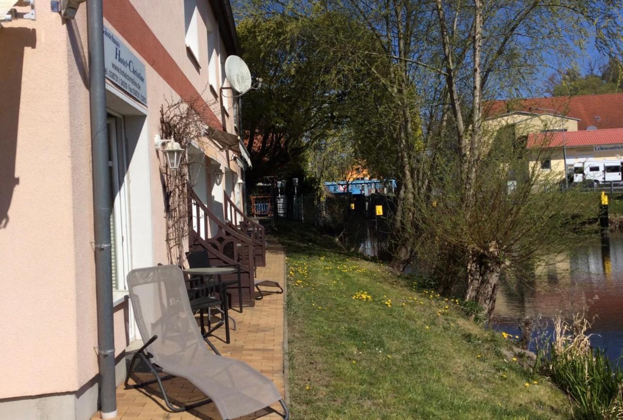 Ferienwohnungen Direkt An Der Elde Lubz Exterior photo